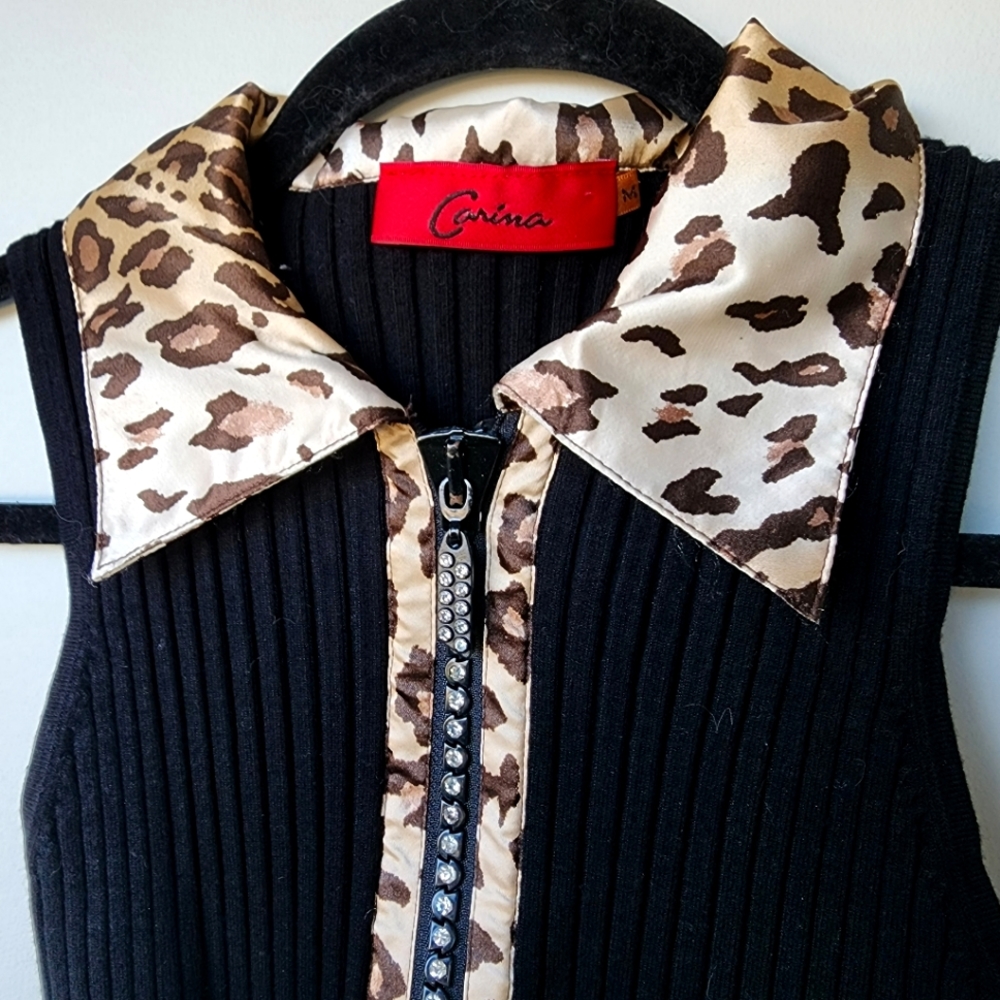 Iconic Bodycon Jeweled Zipper Cheetah Collared Top